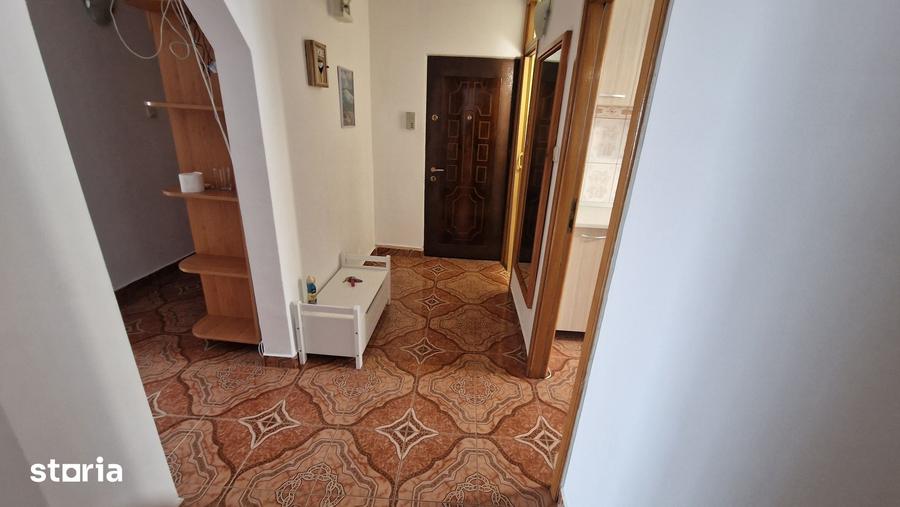 Apartament cu 3 camere în Dârste