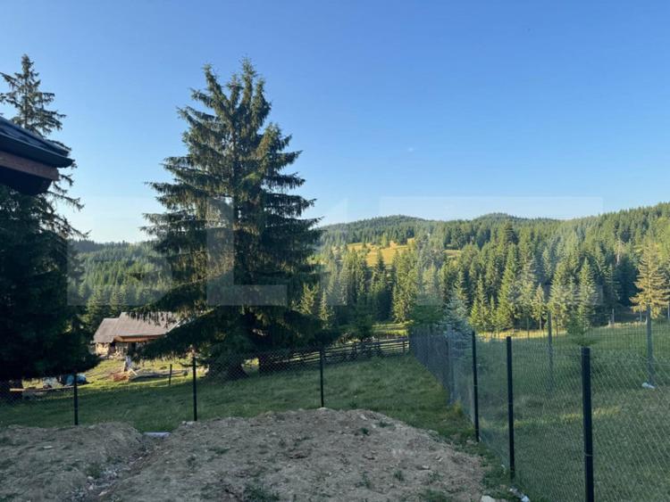 Casă cu 4 camere cu Teren 813 Mp în Piatra