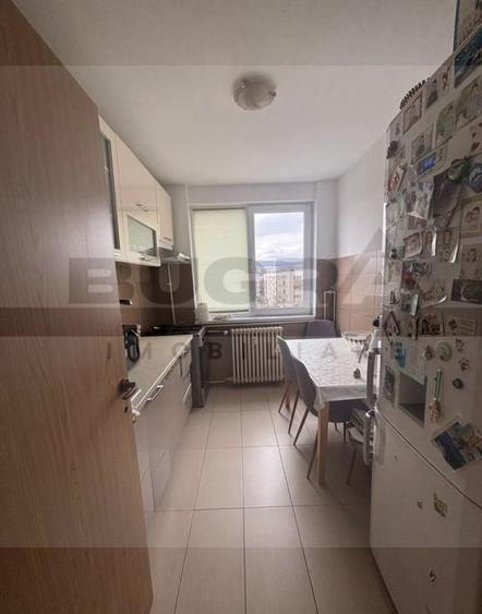 Apartament cu 3 camere semidecomandat, mobilat în Grigorescu
