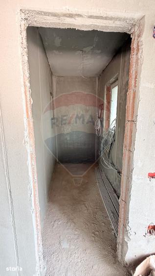 Casă cu 4 camere cu Teren 110 Mp în Theodor Pallady