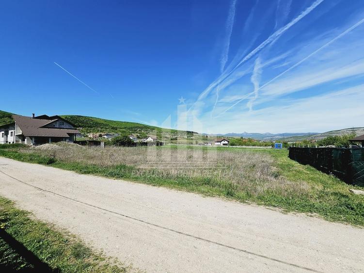 Teren Construcții intravilan de 423 mp, în Micești