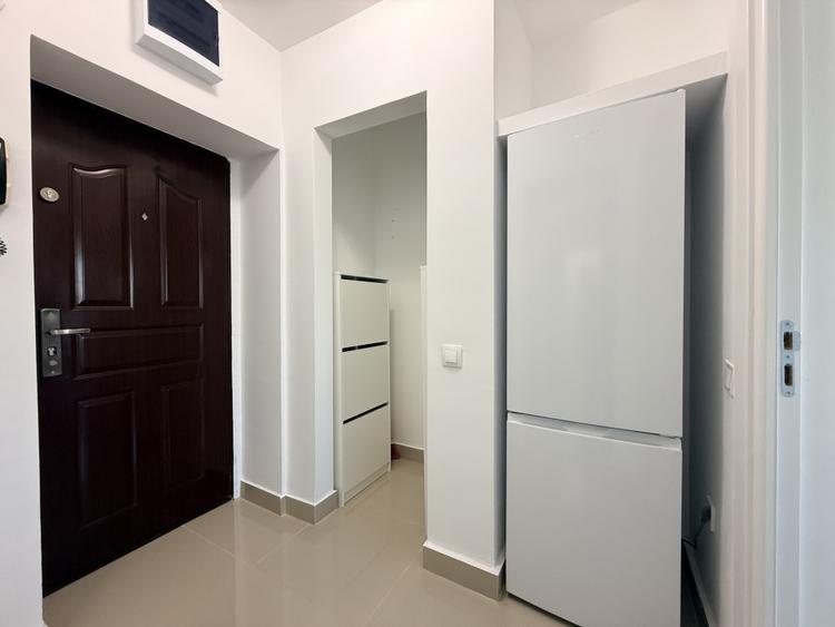 Apartament cu 2 camere semidecomandat, mobilat în Grivița