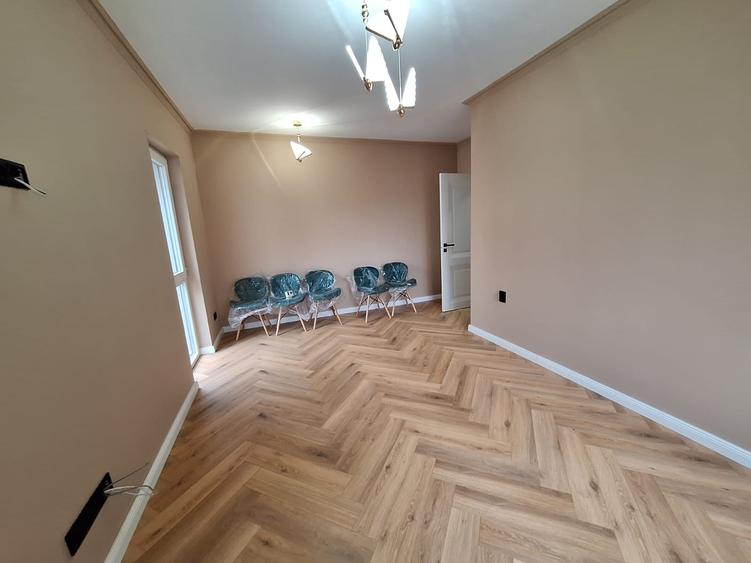 Apartament cu 2 camere semidecomandat în Florești