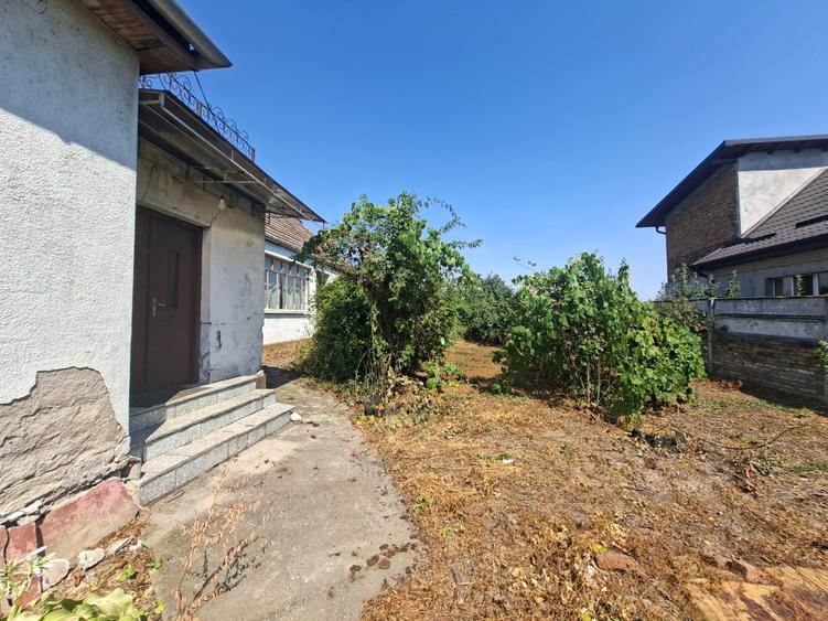 Casă cu 4 camere cu Canalizare în Săcălaz
