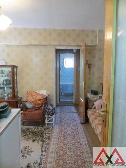 Apartament cu 2 camere semidecomandat în Turda