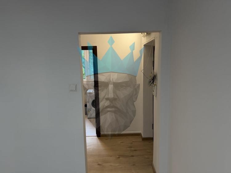 Apartament cu 3 camere semidecomandat, mobilat în Parcul Circului