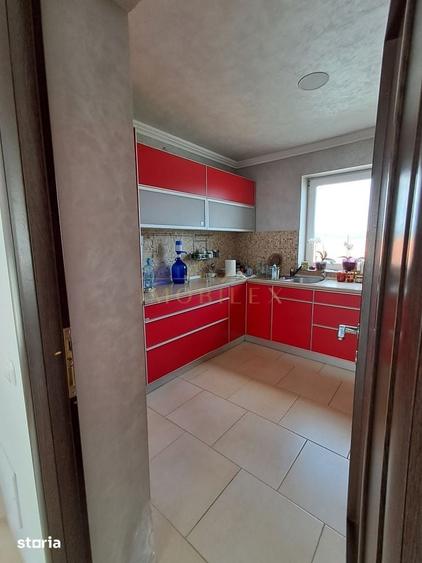 Casă cu 4 camere cu Teren 680 Mp în Gruia