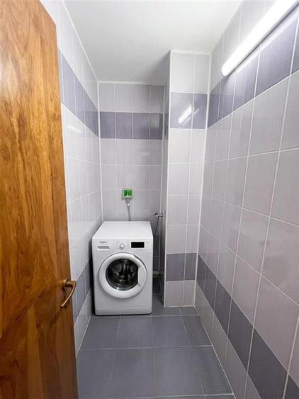 Apartament cu 3 camere decomandat în Nufărul
