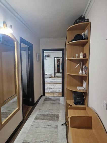 Garsonieră decomandată în Rosetti