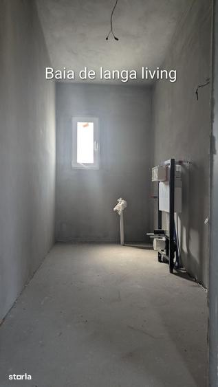 Casă cu 4 camere cu Teren 670 Mp în Vladimirescu