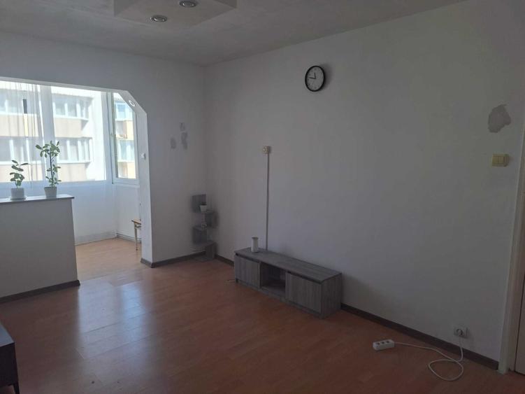Apartament cu 2 camere decomandat în Astra