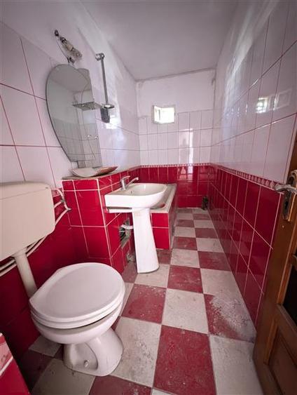 Garsonieră decomandată în Mioriței