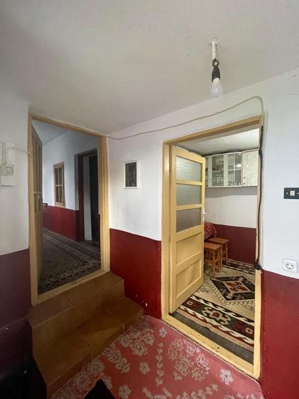 Casă cu 4 camere în Coteana