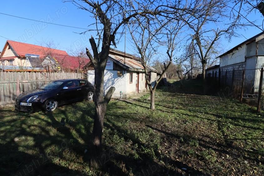 Teren de 2585 mp, în Dimieni