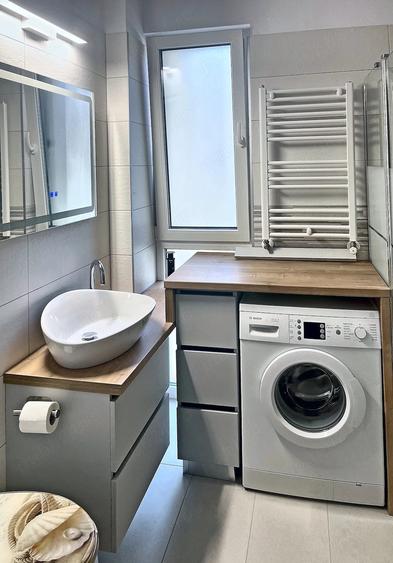 Apartament cu 2 camere decomandat în Aradului