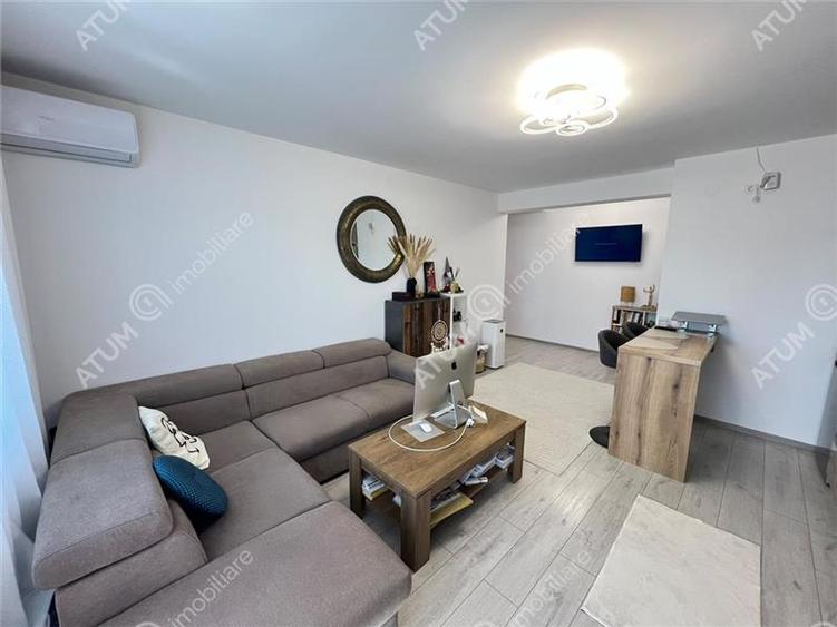 Apartament cu 2 camere decomandat, mobilat în Șelimbăr