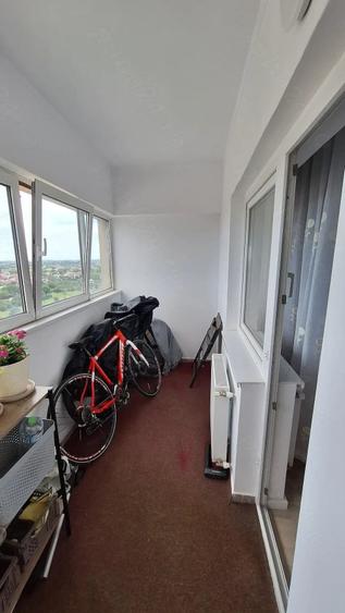Apartament cu 2 camere decomandat în Valea Ialomiței