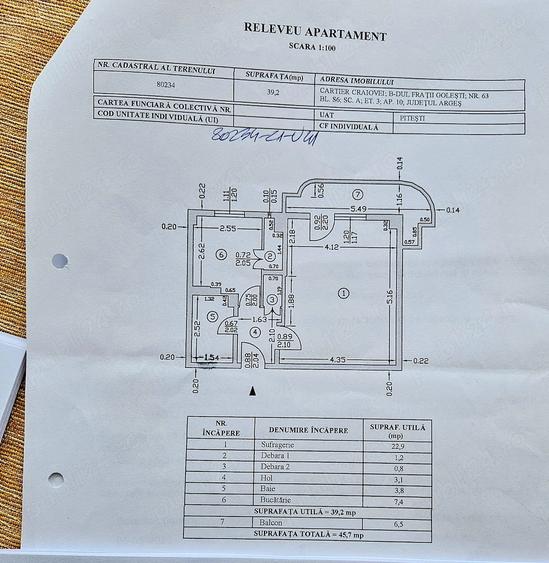 Garsonieră decomandată în Central