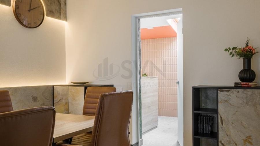 Apartament cu 4 camere decomandat, mobilat în Primăverii