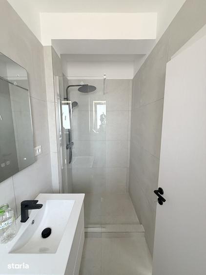 Casă cu 3 camere cu Teren 230 Mp în Central