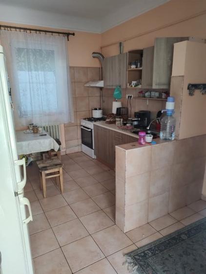 Casă individuală cu 6 camere cu Canalizare în Gheorgheni