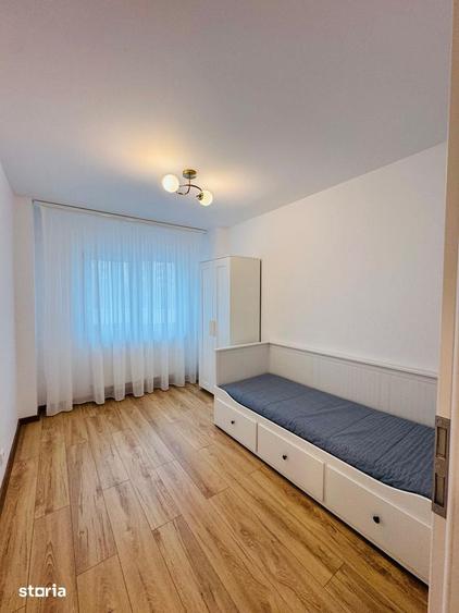 Apartament cu 3 camere, mobilat în Centrul Civic