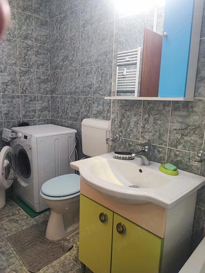 Apartament cu 4 camere decomandat, mobilat în Drumul Taberei