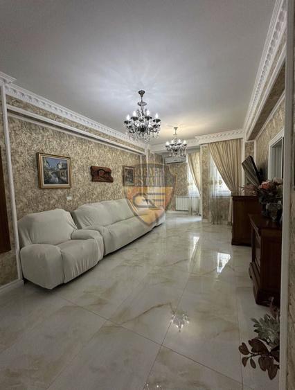 Apartament cu 4 camere semidecomandat, mobilat în Mamaia-Sat
