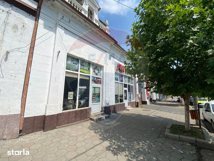 Spațiu comercial, de 236 mp, în Ultracentral