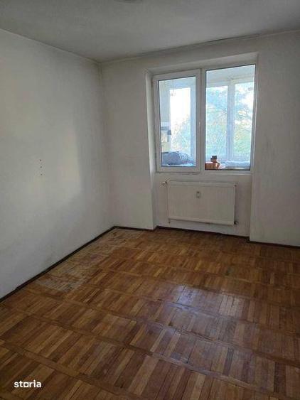 Apartament cu 3 camere în Basarabia