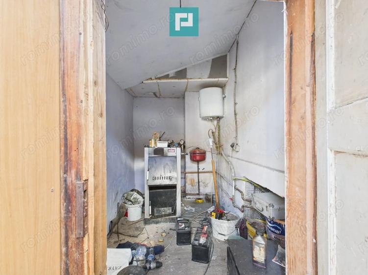 Casă cu 2 camere cu Teren 1000 Mp în Păuliș