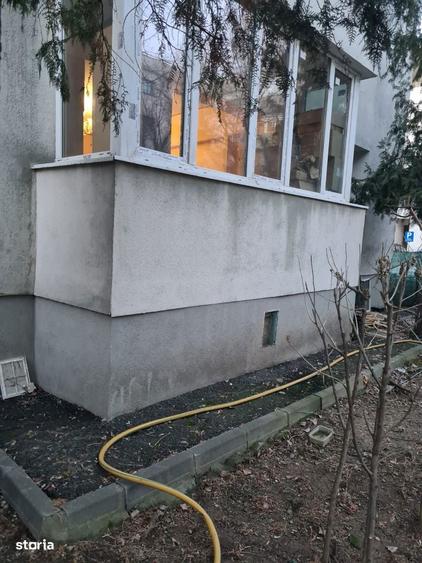 Apartament cu 4 camere decomandat în Pipera