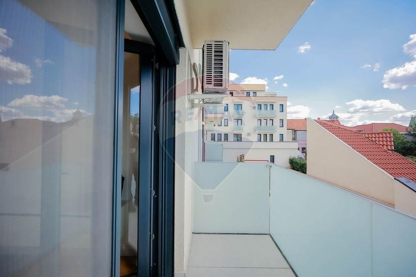 Apartament cu 2 camere nedecomandat, mobilat în Ultracentral