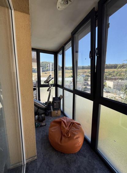Apartament cu 2 camere semidecomandat în Florești