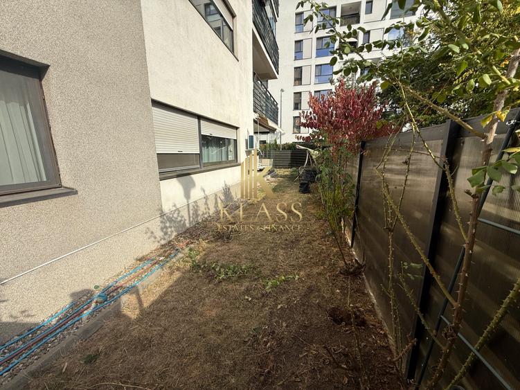 Apartament cu 3 camere decomandat, mobilat în Băneasa
