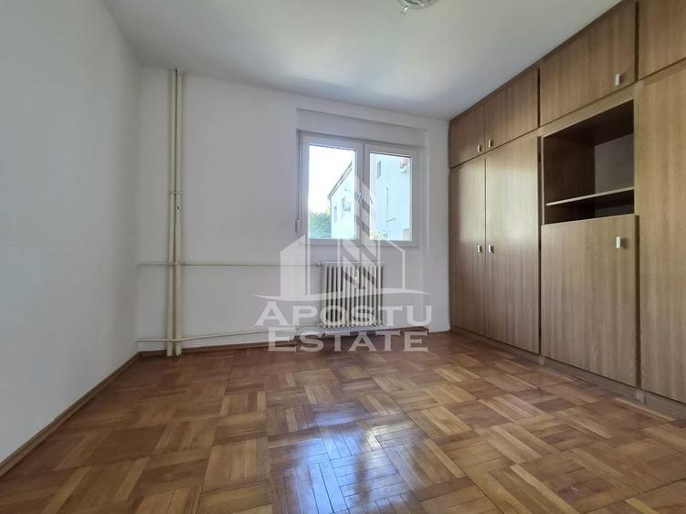Garsonieră semidecomandată în UTA