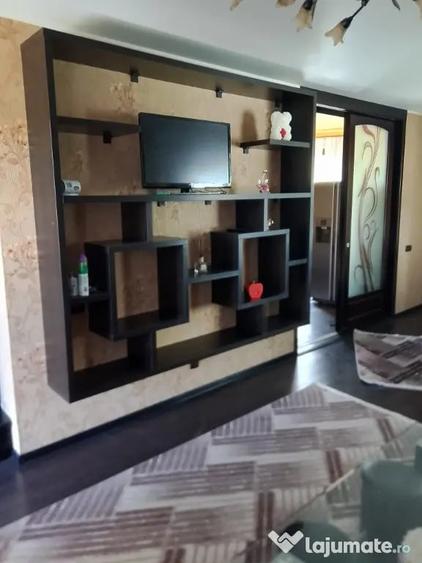 Casă cu 4 camere cu Teren 450 Mp în Central