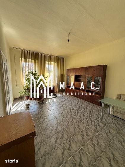 Casă individuală cu 5 camere cu Canalizare în Șura Mică