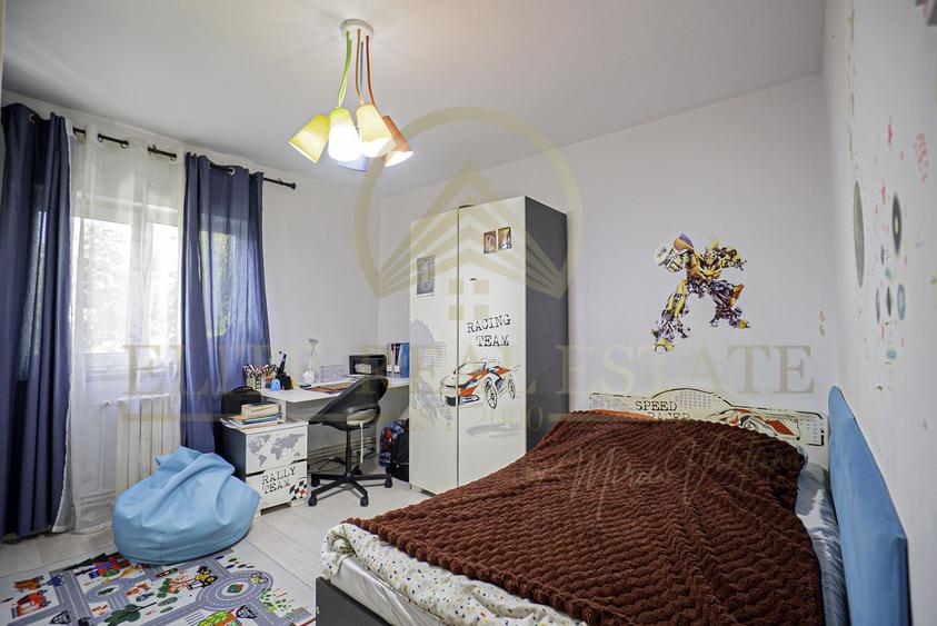 Apartament cu 2 camere decomandat, mobilat în Poarta 6