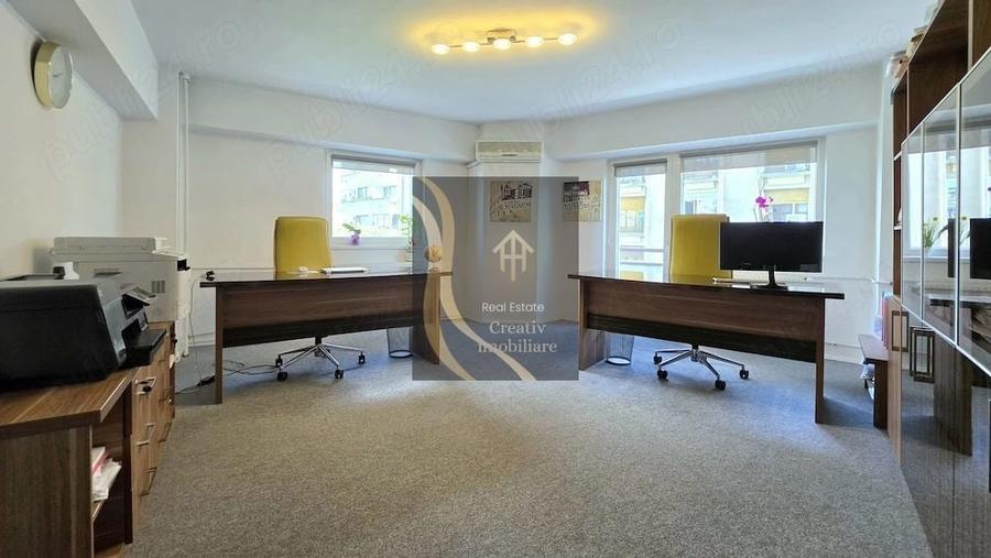 Apartament cu 4 camere decomandat în Universitate