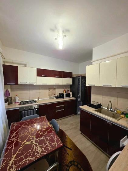 De vanzare apartament cu 3 camere si 2 balcoane, 89mp, mobilat, zona Restaurantului Bradu - 10