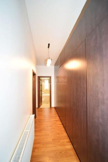 Apartament cu 3 camere decomandat, mobilat în Păcurari