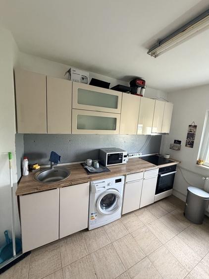 Apartament cu 2 camere semidecomandat în Spitalul Județean
