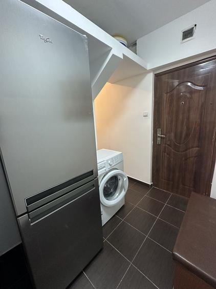 Apartament cu 2 camere în Uiești