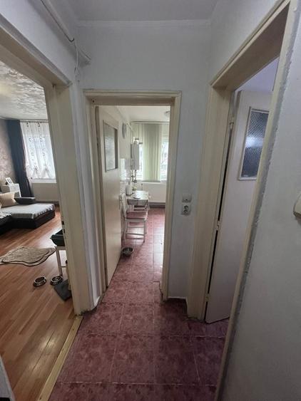 Garsonieră decomandată în Gării
