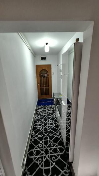 Apartament cu 3 camere decomandat în Dărmănești