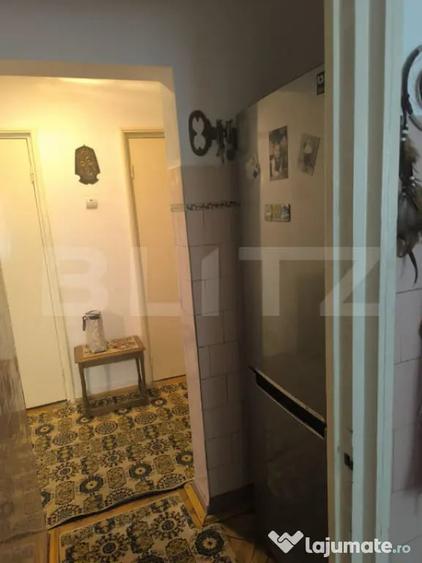Apartament de vanzare, cu 3 camere si 3 balcoane, 74 mp, zon - 2