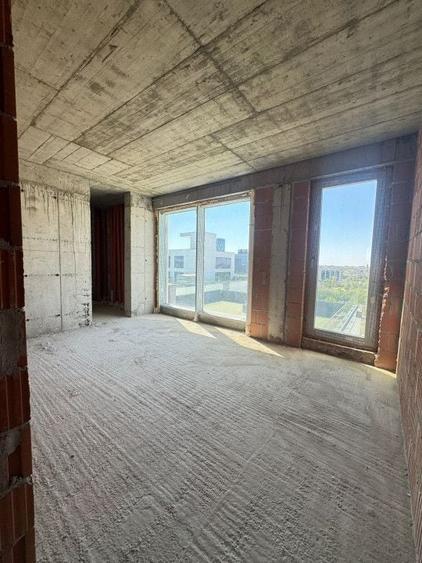 Penthouse cu 7 camere în Aviației