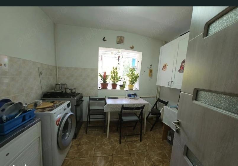Apartament cu 2 camere decomandat în Aviației