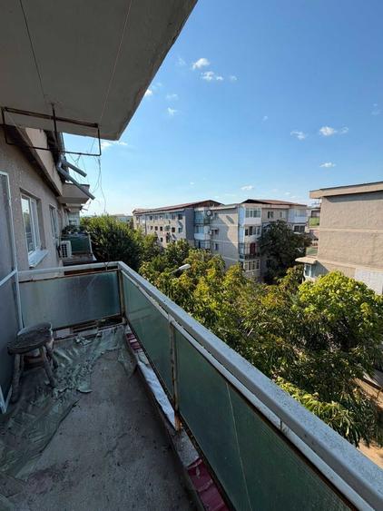 Apartament cu 2 camere decomandat în Gura Văii
